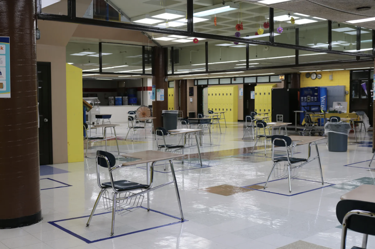 COVID makes school lunch complicated in NYC COVID makes school lunch complicated in NYC